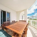 House Rina - 2 شقة