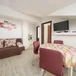House Rina - 2