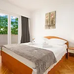 House Rina - 2 شقة فوديس