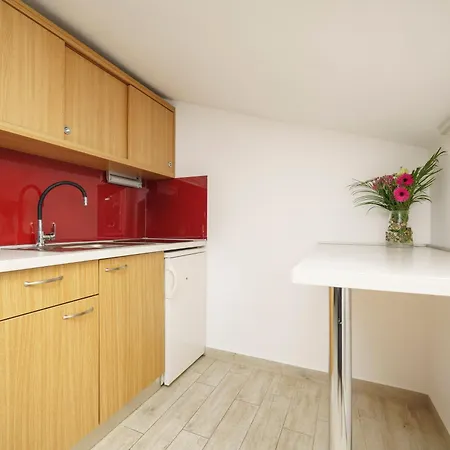 House Rina - 2 * Vodice