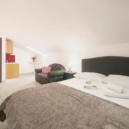 House Rina - 2 Vodice