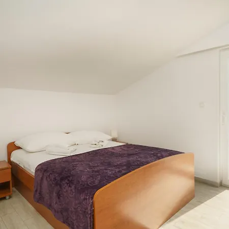House Rina - 2 Apartment Vodice