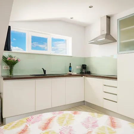House Rina - 2 Apartman Vodice