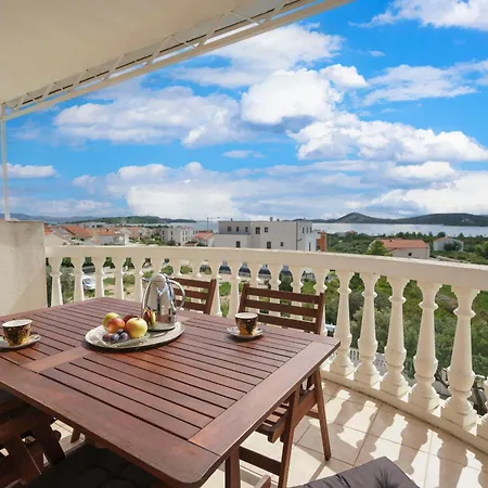 Apartman House Rina - 2