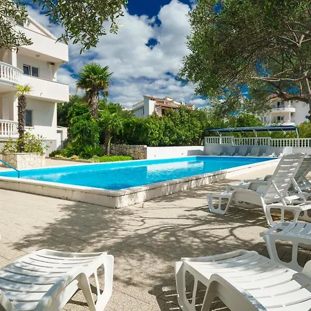 Apartament House Rina - 2