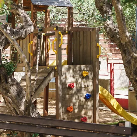 Lägenhet House Rina - 2 *