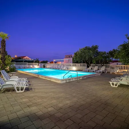 House Rina - 2 Vodice