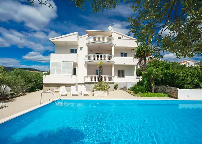 Apartman House Rina - 2 *